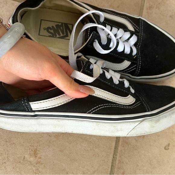 Women’s Vans sneaker - Picture 3 of 5